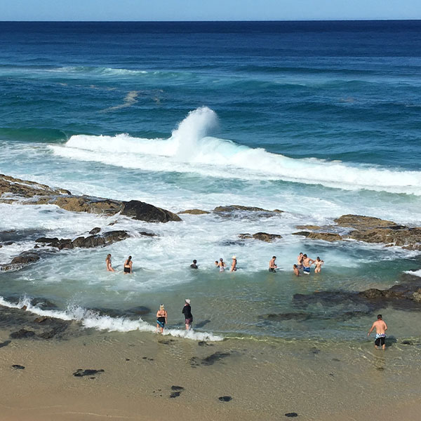 CHAMPAGNE POOLS